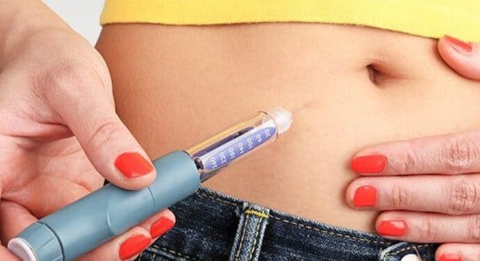 Estudo aponta péssima notícia para quem perdeu peso com caneta emagrecedora