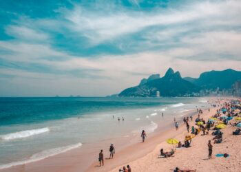 Capital mais quente do Brasil tem paraíso que parece o Caribe