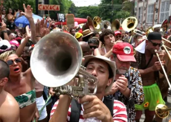Carnaval 2026: calendário oficial dos desfiles foi divulgado