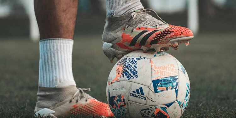 Clubes brasileiros que viveram o auge sumiram do mapa e muitos esqueceram