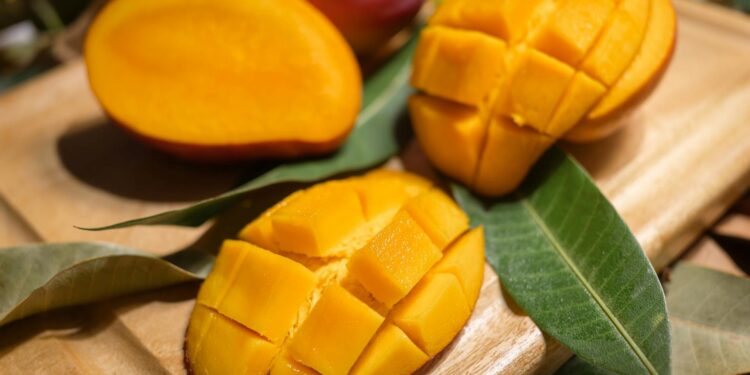 Comer manga é seguro para diabetes? Checamos