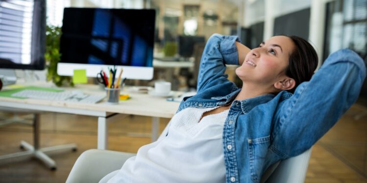 Governo confirma feriado na próxima quinta-feira (15) e brasileiros não vão trabalhar nessa cidade