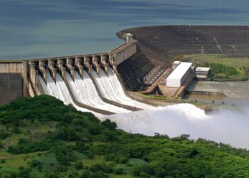 Bilionários do Catar chegaram para construir várias usinas com fontes de riquezas absurdas ao lado do Brasil