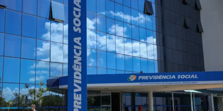INSS anuncia pagamento de R$ 10 mil por mês para quem for aprovado nessas condições de prova