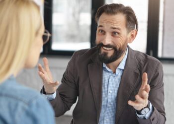 Regra trabalhista autoriza faltar 3 dias no trabalho sem atestado médico neste país
