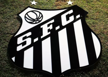 Enquanto Palmeiras vendeu R$ 88 milhões na janela de transferências, Santos superou expectativas