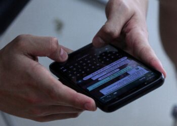 Textão azul que somos acostumados vai dar adeus ao WhatsApp