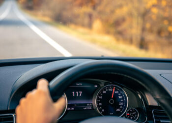 Limite máximo de velocidade nas estradas está definido em lei