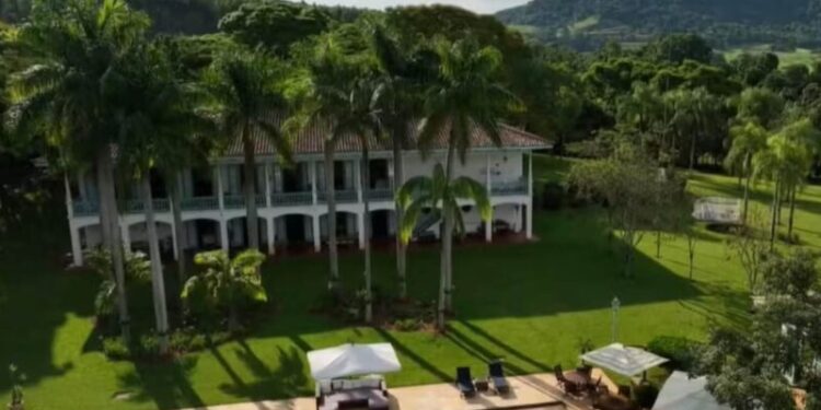 Apresentadora da Globo tem 76 anos e é dona de fazenda gigante com quase 400 hectares