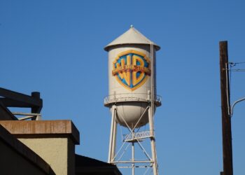 Empresa norte-americana oferece mais de R$ 500 bilhões para comprar a Netflix