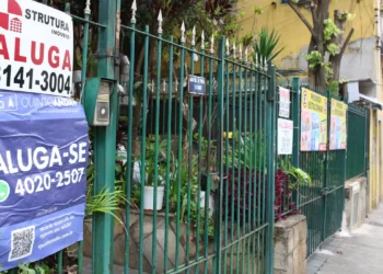 Brasileiros que moram de aluguel recebem péssima notícia em 2026