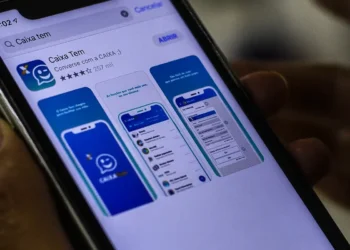 Caixa Tem libera empréstimo pessoal para brasileiros que estiverem com tudo regularizado no app