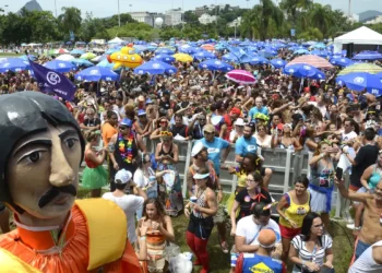 Vou ser descontado no trabalho se não trabalhar no Carnaval?