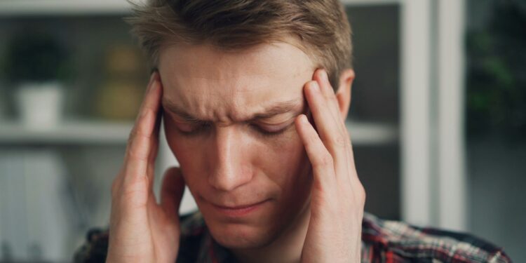 Chá caseiro acaba com sua dor de cabeça rapidinho