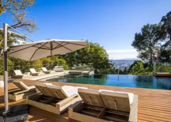 Enquanto casa de Djavan em Alagoas vale R$ 5 milhões, mansão de Bad Bunny nos EUA é avaliada em R$ 41 milhões