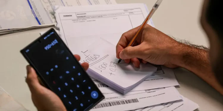 Regra aprovada pode zerar dívidas antigas e limpar seu nome de uma vez