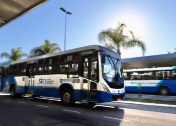 Ônibus não vão receber mais pagamento no dinheiro em 2026 no Brasil