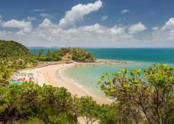 Poucos sabem, mas uma praia brasileira foi eleita a melhor do mundo