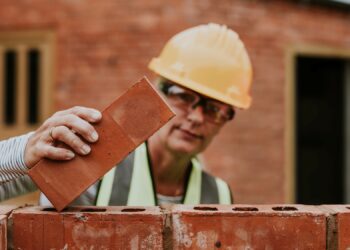 Qual o valor para construir uma casa no Brasil em fevereiro de 2026?