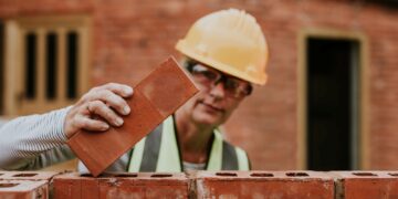 Qual o valor para construir uma casa no Brasil em fevereiro de 2026?