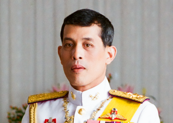 Enquanto Rei mais rico do mundo vive com R$ 238 bilhões, homem mais endinheirado do Brasil não vive com menos