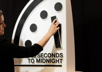 Relógio do juízo final marcou 85 segundos para meia-noite e registra menor tempo da história