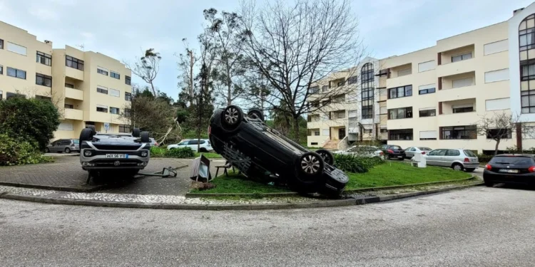 Tempestade destruiu tudo e reparos vão custar R$ 25 bilhões