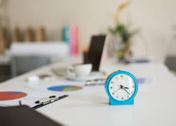 Jornada de trabalho foi reduzida para 4 dias por semana e trabalhadores descansam mais neste país