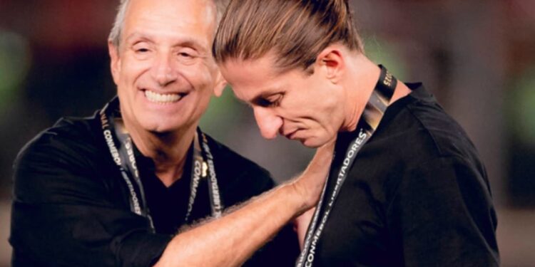 Urgente: Vaza áudio do presidente do Flamengo sobre demissão de Filipe Luís