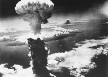 Explosão atômica deixou milhões de feridos em 1945 e gerou consequências de guerra para toda eternidade