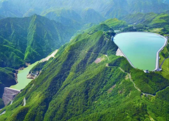 China monta império eólico e constrói reservatórios gigantes como se não houvesse amanhã