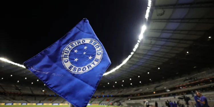 Após demitir Tite, Cruzeiro anuncia treinador substituto