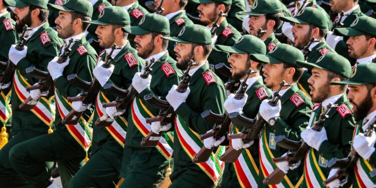 Guarda do Irã tomou decisão final sobre fim da guerra