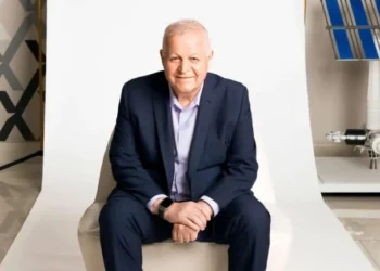 Enquanto Donald Trump tem fortuna de US$ 6,5 bilhões, homem mais rico do Irã tem dinheiro para 3 gerações