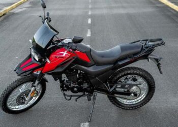 Moto mais potente do Brasil para trabalhar com Ifood custa menos de R$ 15.000