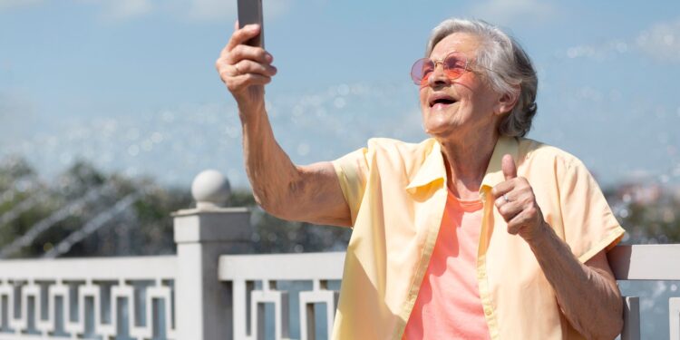 Aposentados do INSS vão ganhar pagamento mais gordo em abril