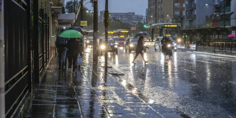 Capital brasileira vai ter chuvas e trovoadas no final de semana