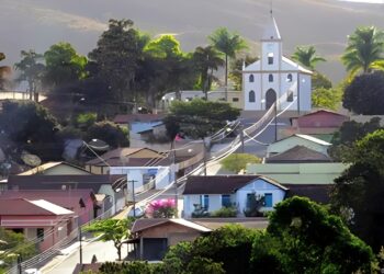 Cidade com menos população do Brasil encolheu e ficou ainda menor