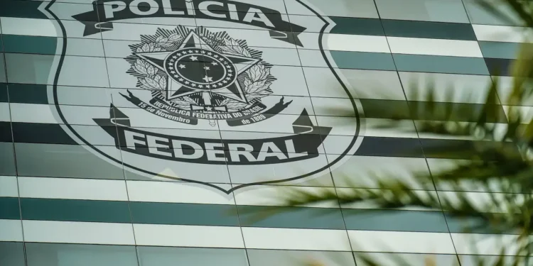 Deputada do PSOL sofreu ameaças de morte e procurou a polícia