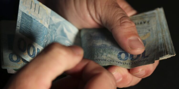 Sobrenome que faz parte das famílias mais ricas do Brasil pode dar direito à herança milionária