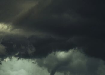 Fenômeno da natureza assustador vai atingir o Brasil em várias regiões