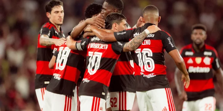 Flamengo surpreende e acerta contratação de novo atacante