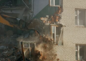 Mansão mais cara do Brasil vai ser demolida para virar um condomínio