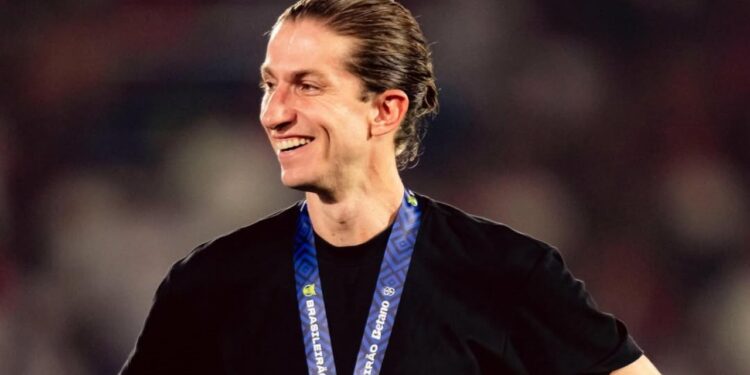 Mesmo fora do Flamengo, Filipe Luís vai receber mais de R$ 2 milhões por mês