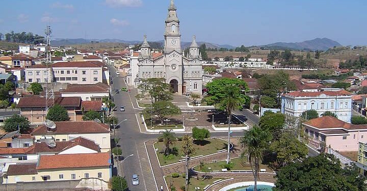 Feriado está confirmado para próxima segunda-feira (16) e brasileiros não vão trabalhar nessa cidade