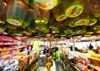 Esses lugares não vão comemorar a Páscoa em 2026 e não terão folga e nem feriado