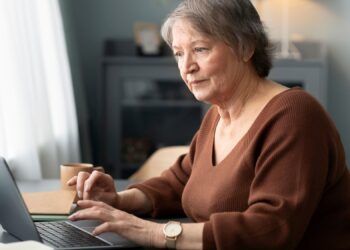 Quem trabalha como MEI pode se aposentar com qual valor por mês?