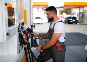 Revelado o motivo do diesel estar tão caro
