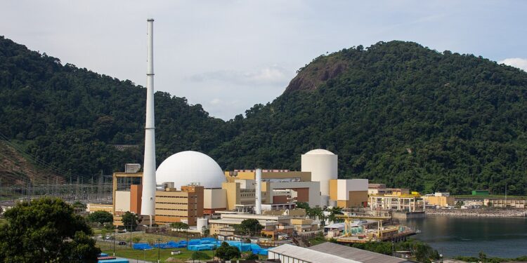 Maior usina do Brasil transforma calor invisível em energia para cidades inteiras
