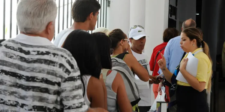 Idosos de todo Brasil ganham passagem para viajar de graça